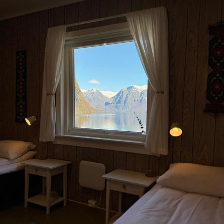 Svingen Guesthouse - Panoramic Fjord Views In Flåm Exterior foto